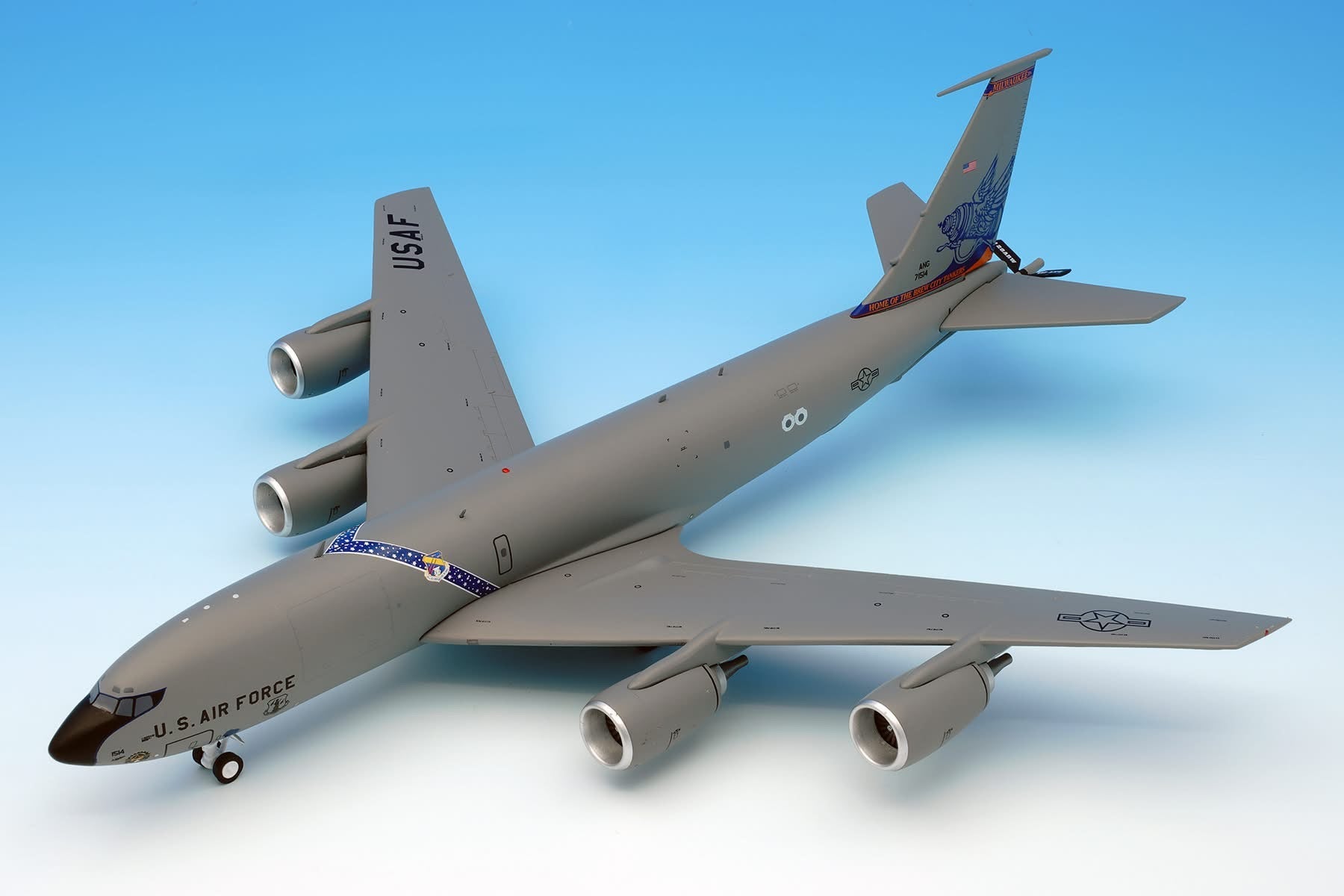 KC-135 Stratotanker – MTS Aviation Models