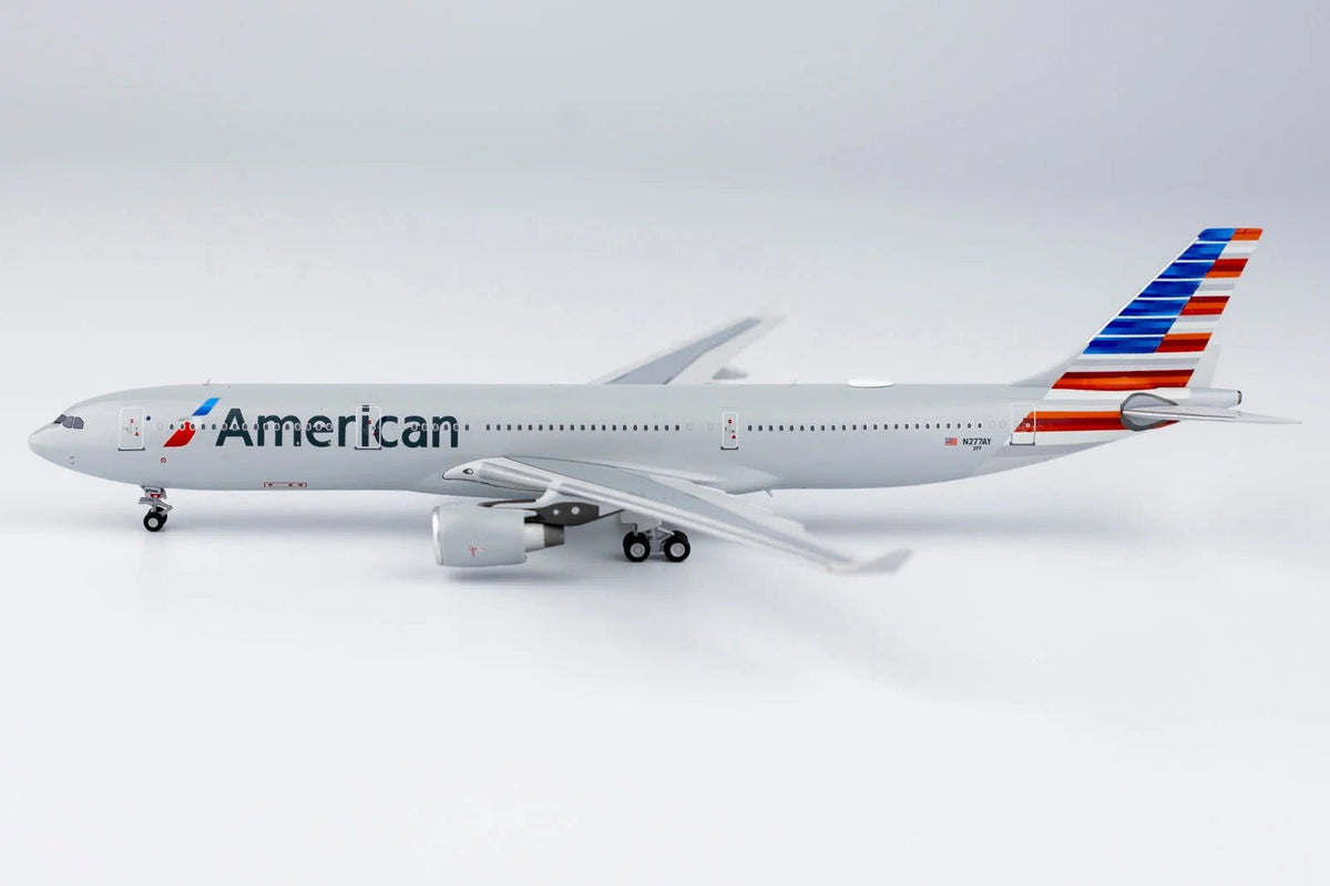 NG 62026 1:400 American Airlines Airbus A330 - 300 N277AY