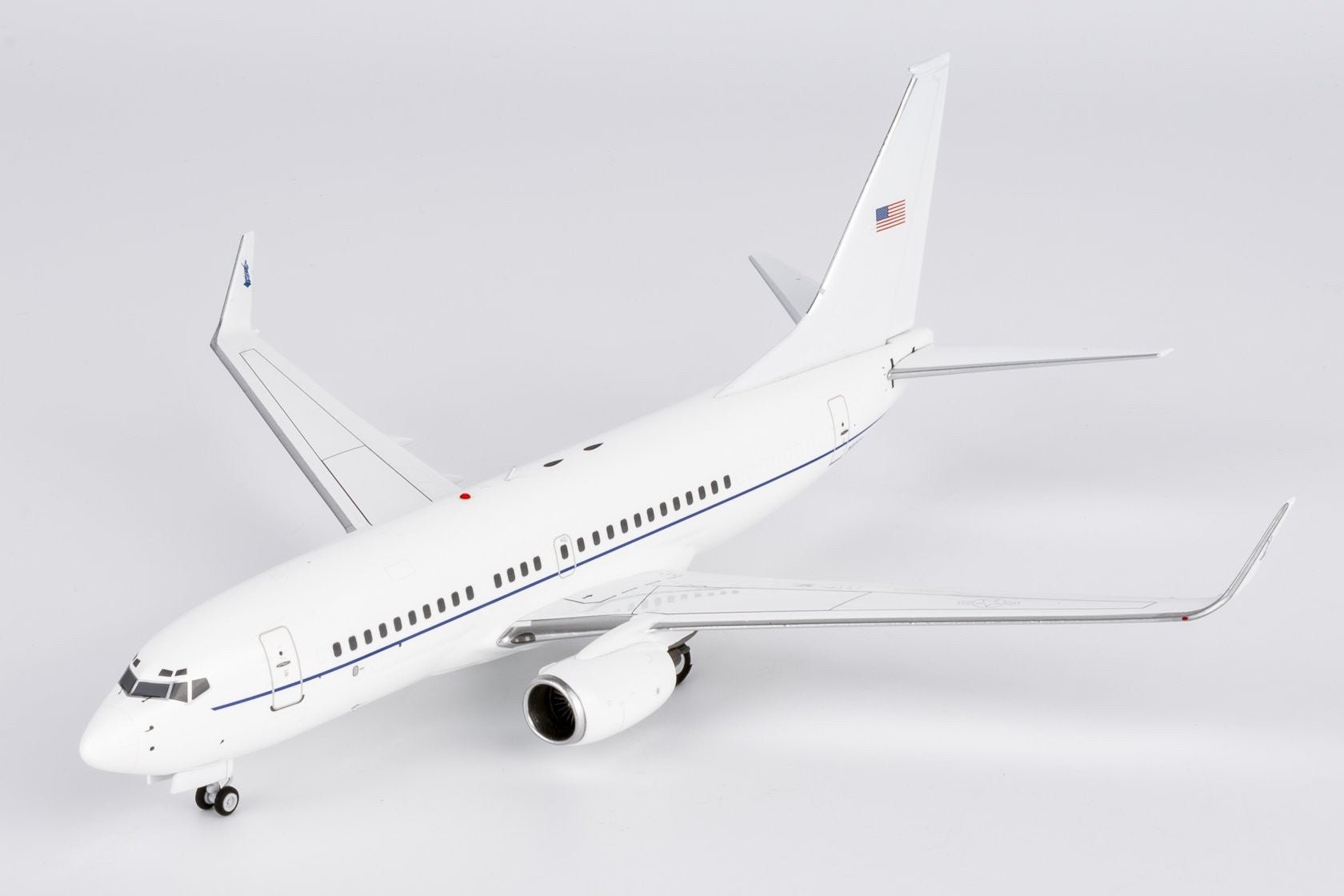 NG Models 05009 1:200 USA - Air Force C - 40C (737 - 700 BBJ) 02 - 0202 (white fuselage)