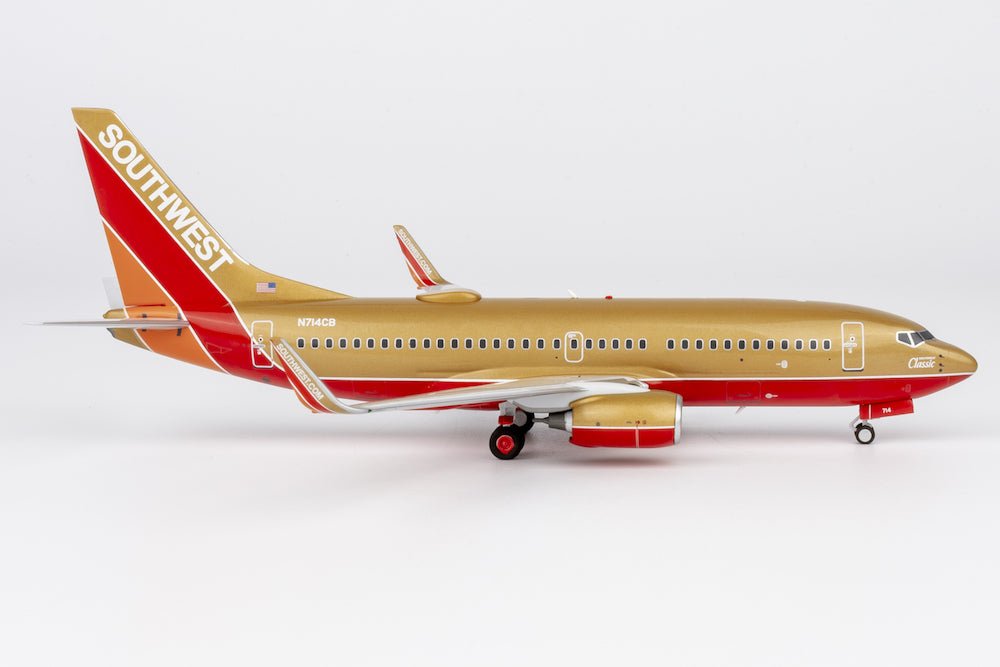 NG Models 05030 1:200 Southwest Airlines 737 - 700/w N714CB (Desert Gold retro livery)