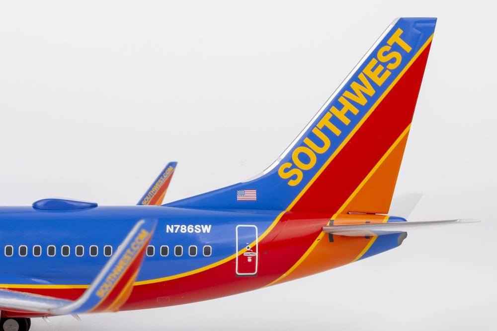 NG Models 05032 1:200 Southwest Airlines 737 - 700/w N786SW (Canyon Blue livery)