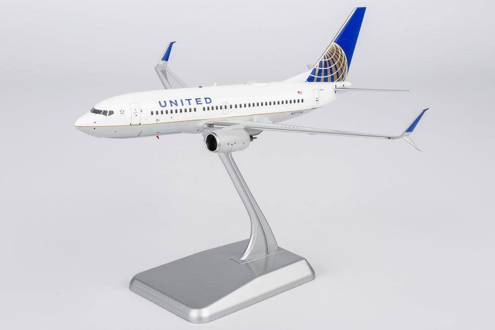 NG Models 05035 1:200 United Airlines 737 - 700/w N27734 (CO - UA merged livery)