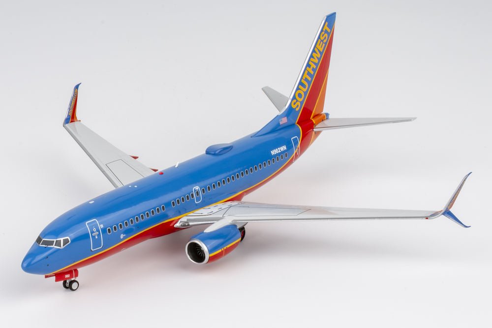 NG Models 05037 1:200 Southwest Airlines 737 - 700/w N962WN (Canyon blue livery)