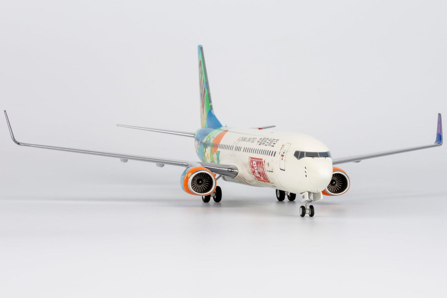 NG Models 08008 1:200 China United Airlines 737 - 800/w B - 7563 (City of Wenzhou)