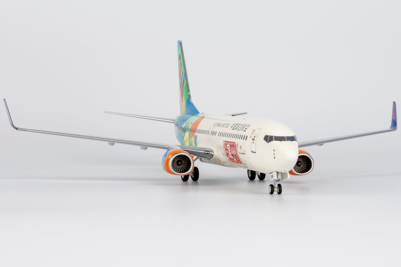 NG Models 08008 1:200 China United Airlines 737 - 800/w B - 7563 (City of Wenzhou)