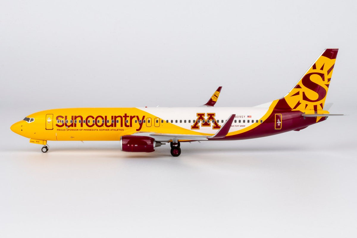 NG Models 08049 1:200 Sun Country Airlines 737 - 800/w N809SY