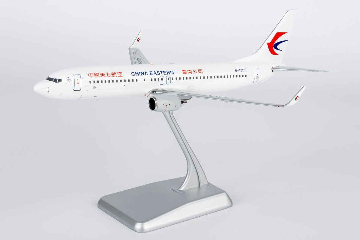 NG Models 08054 1:200 China Eastern Airlines 737-800/w B-1309 (Yunnan Branch 云南公司 titles)