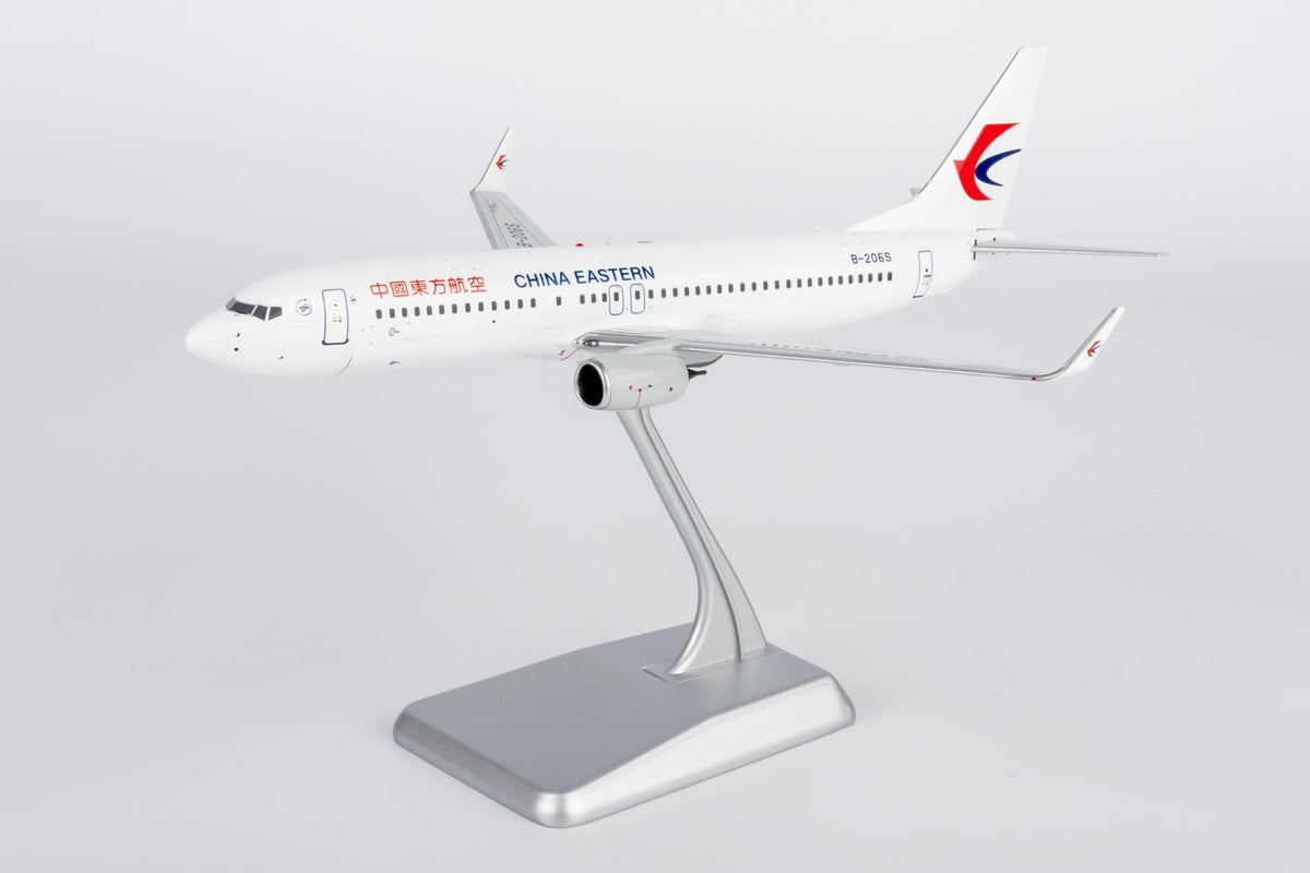 NG Models 08055 1:200 China Eastern Airlines 737-800/w B-206S
