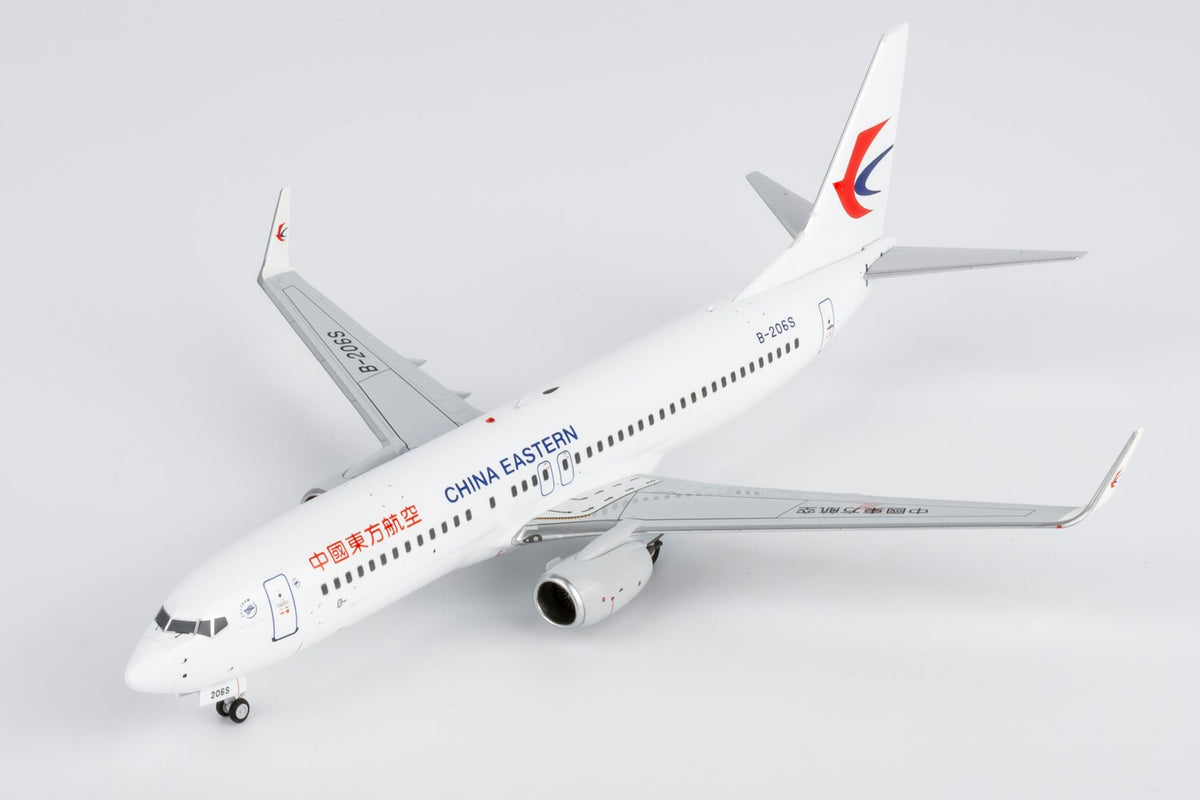 NG Models 08055 1:200 China Eastern Airlines 737-800/w B-206S
