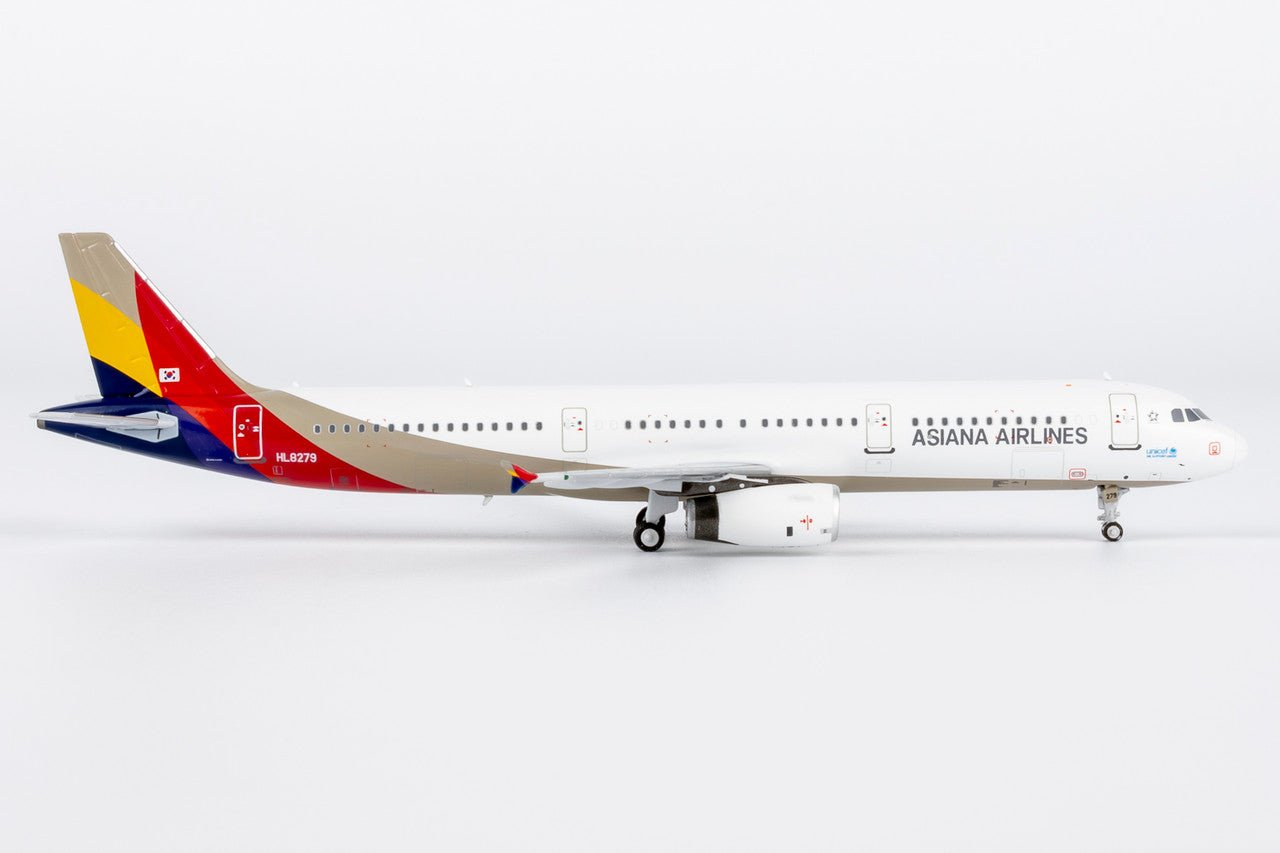 NG Models 13125 1:400 Asiana Airlines A321-200 HL8279 – MTS