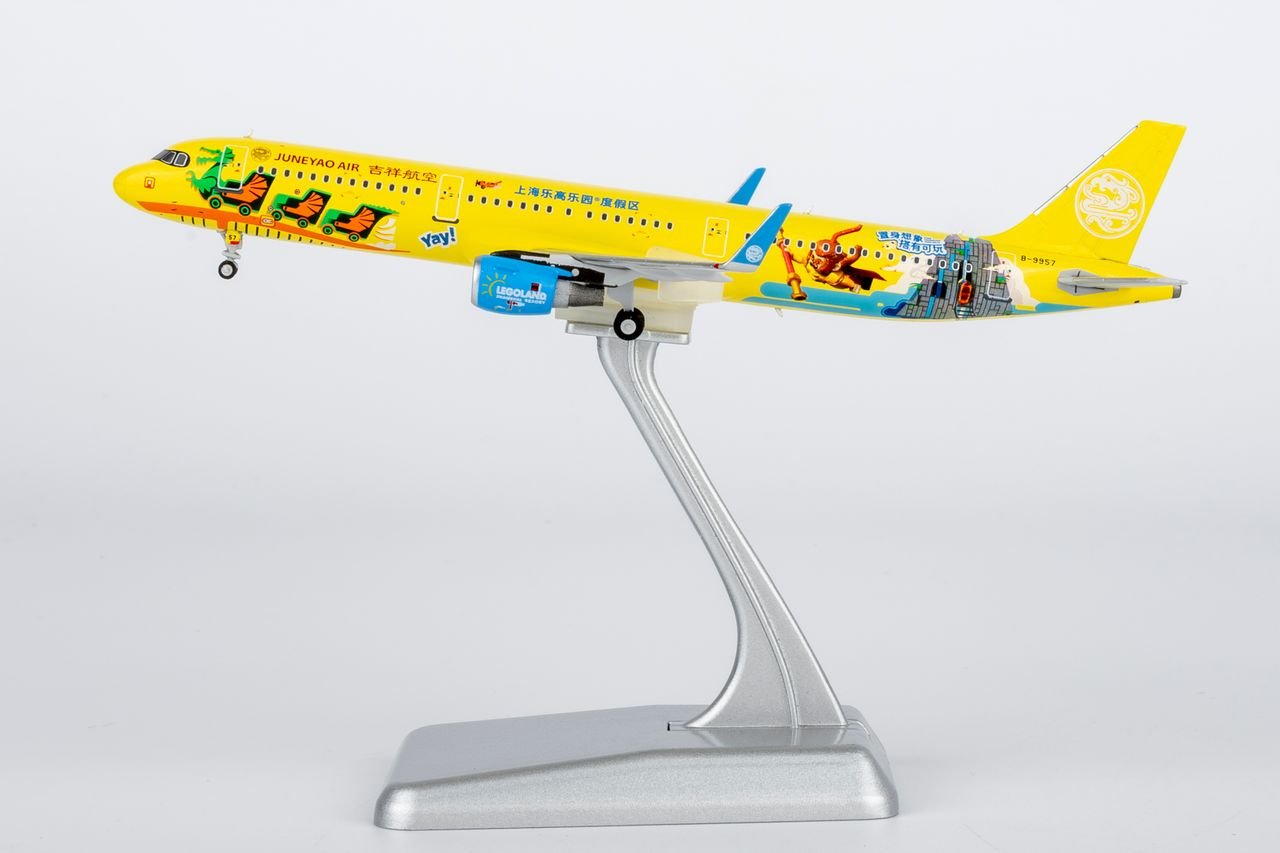 NG Models 13141 1:400 Juneyao Airlines A321 - 200/w B - 9957 (Legoland Shanghai Resort)