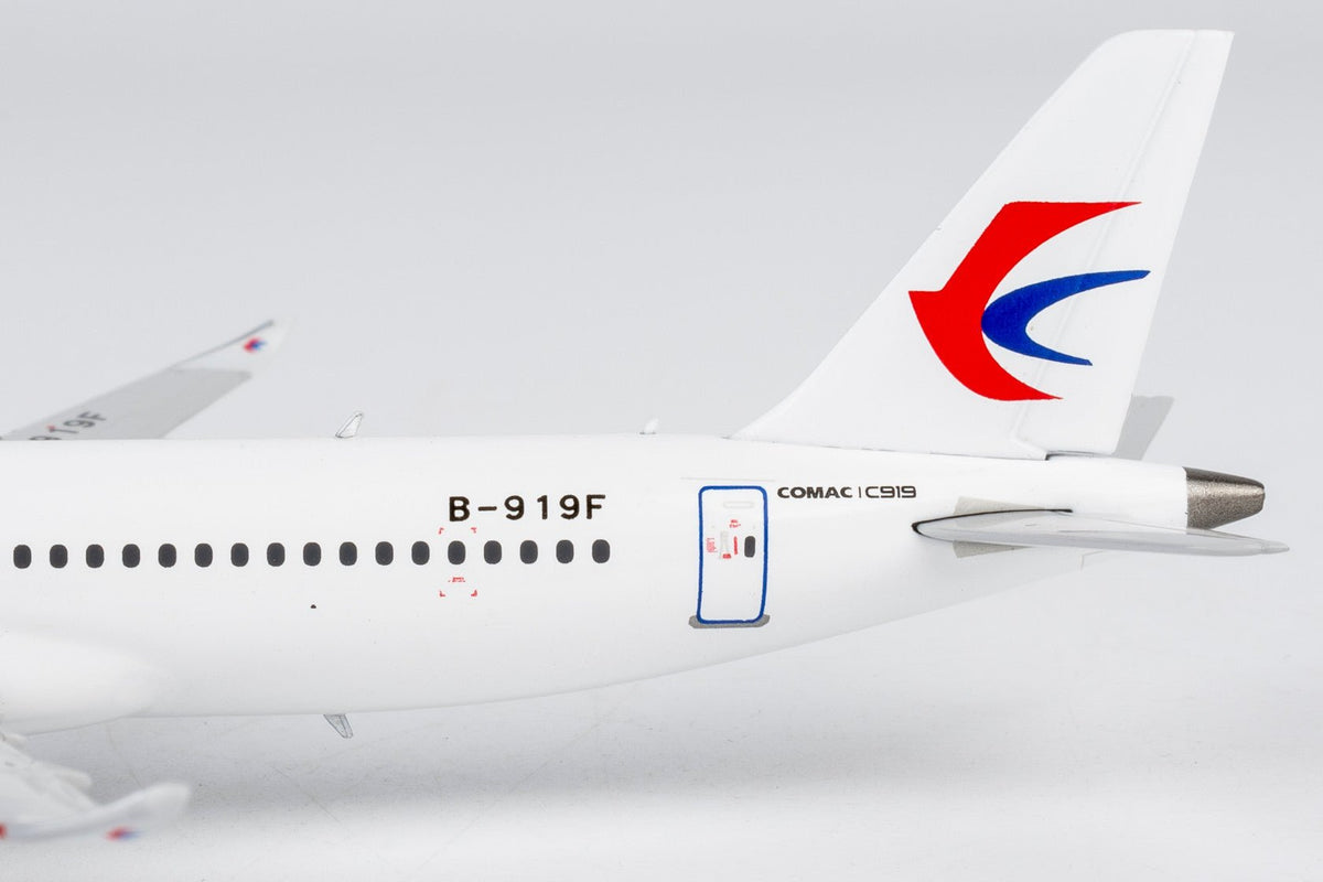 NG Models 19205 1:400 China Eastern Airlines C919 B-919F