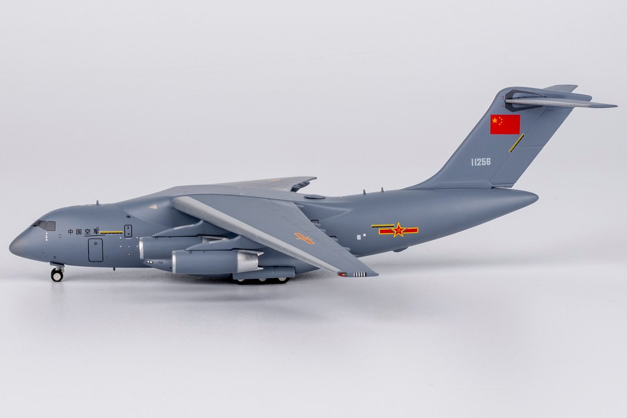 NG Models 22023 1:400 PLA Air Force Xian Y - 20 11256 (Low viz livery with national flag)