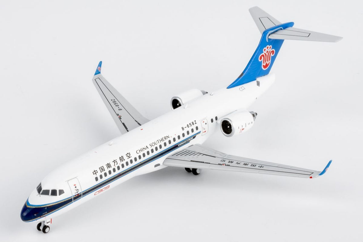 NG Models 24064 1:400 China Southern Airlines C909 B - 658Z