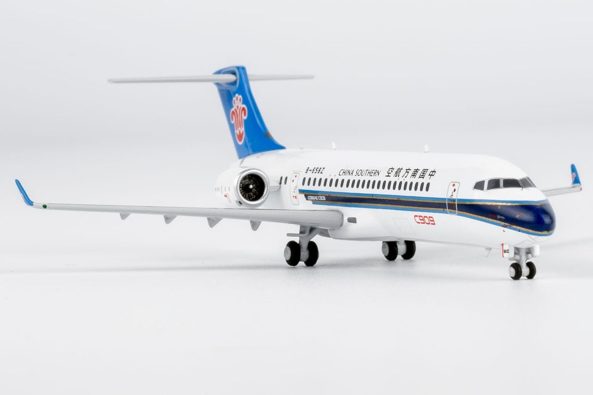 NG Models 24064 1:400 China Southern Airlines C909 B - 658Z