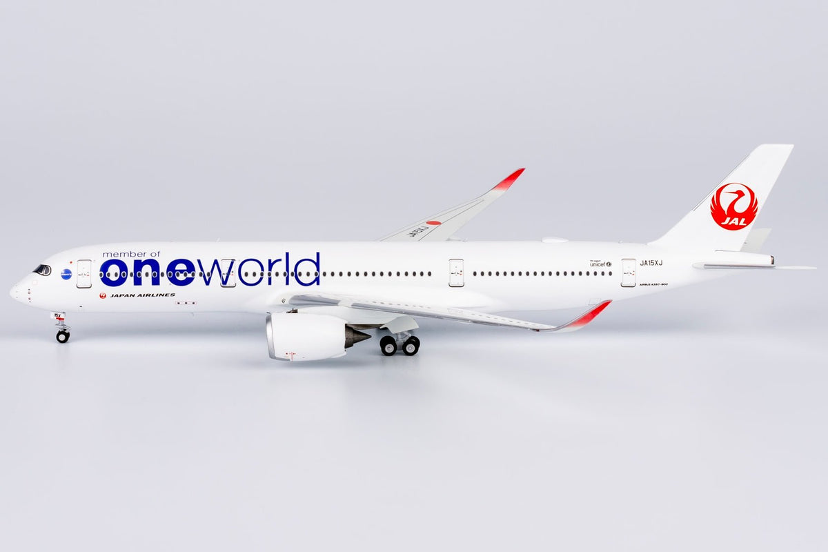 NG Models 39093 1:400 Japan Airlines (JAL) A350 - 900 JA15XJ (oneworld)