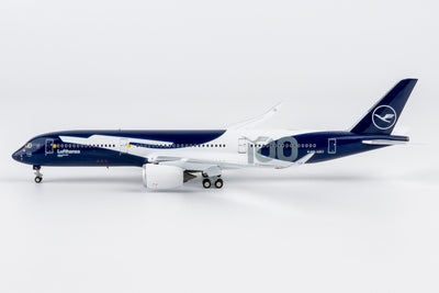 [ULTIMATE] NG Models 1:400 scale Lufthansa A350-900 D-AIXL 100 Years Anniversary; Luxurious packaging diecast model airplane