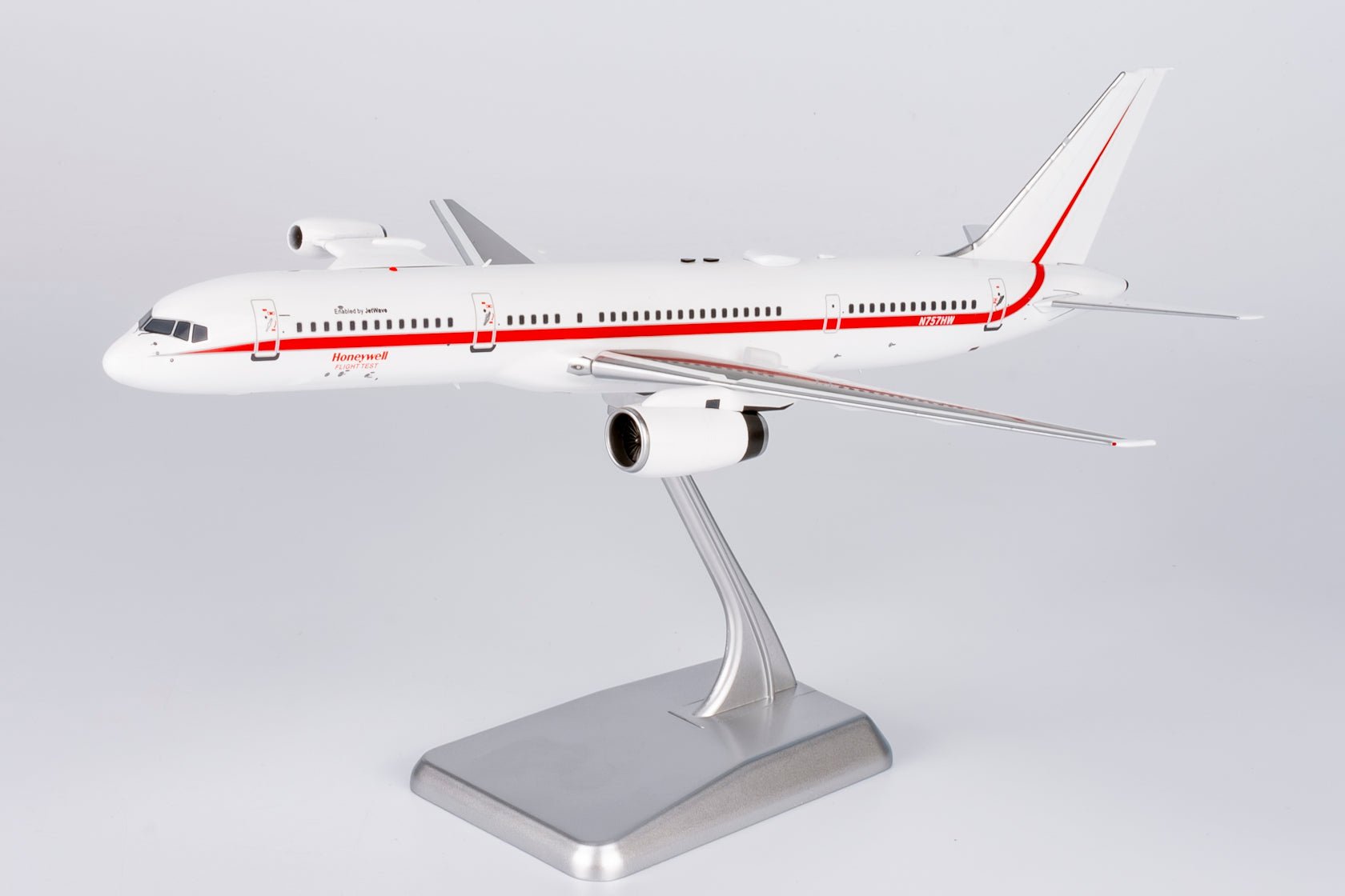 NG Models 42040 1:200 Honeywell Aviation Services 757 - 200 N757HW (old livery; with test engine "RB11")