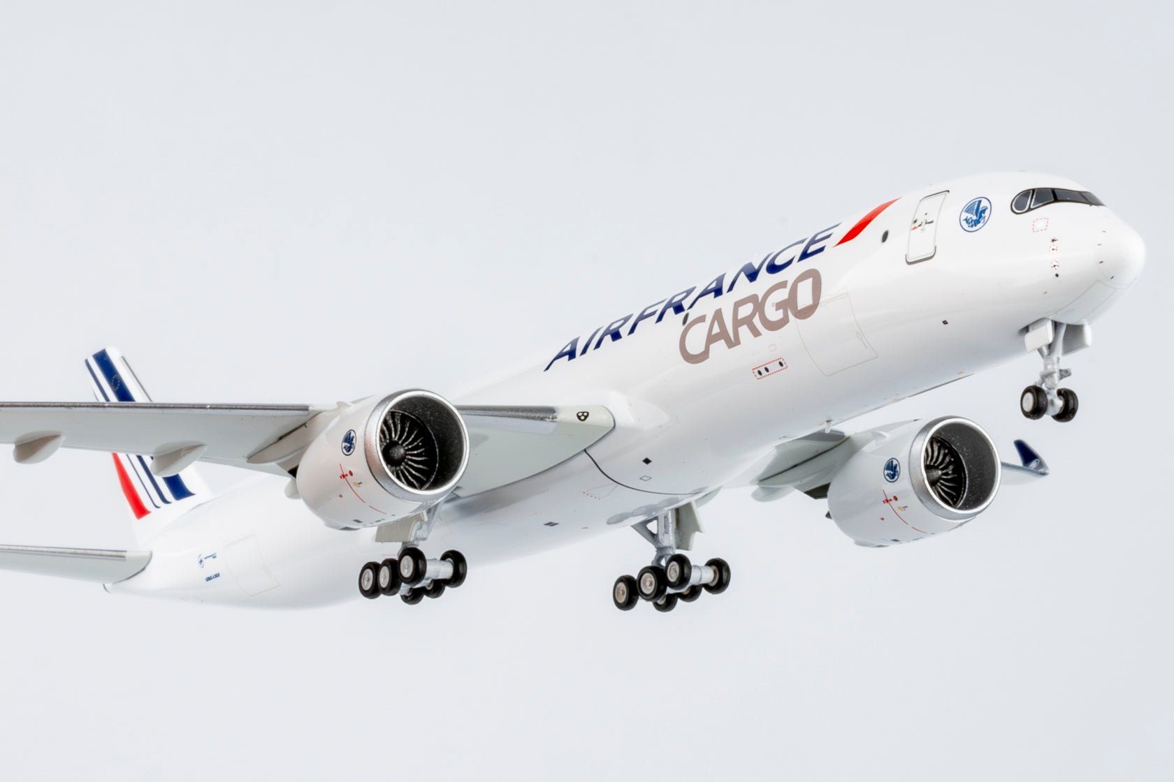 NG Models 46007 1:400 Air France Cargo A350F