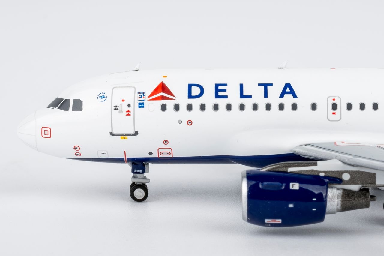 NG Models 49039 1:400 Delta Air Lines A319 - 100 N348NB (large title)
