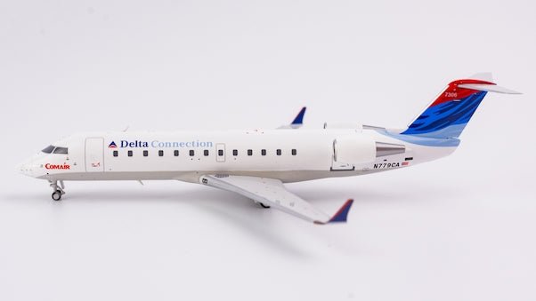 NG Models 52026 1:200 Delta Connection (Comair) CRJ200LR N779CA