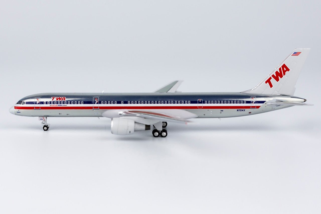 NG Models 53195 1:400 TWA Airlines (American Airlines) 757 - 200 N704X(hybrid)