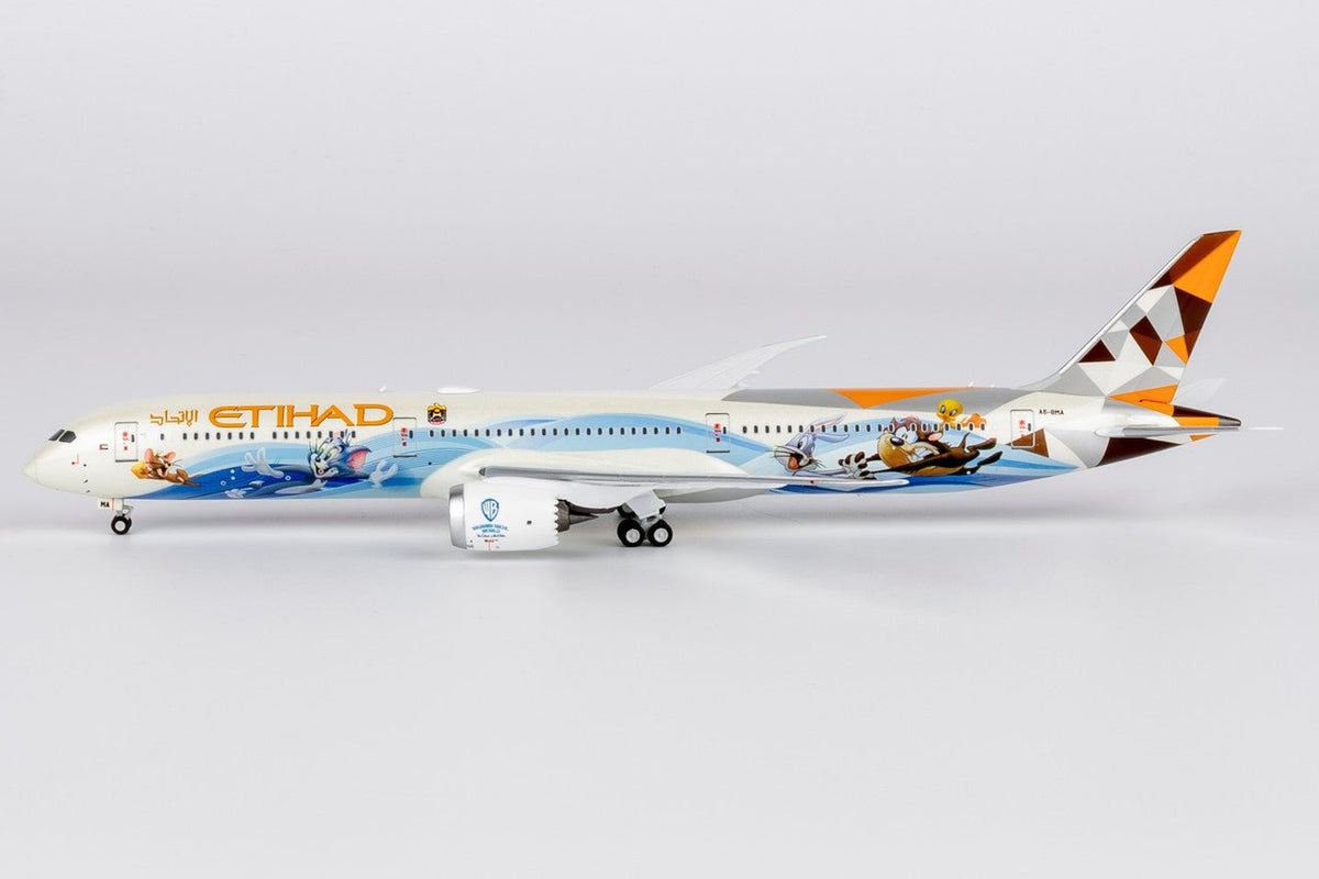 NG Models 56031 1:400 Etihad Airways 787 - 10 Dreamliner A6 - BMA (Warner Bros. World Abu Dhabi)