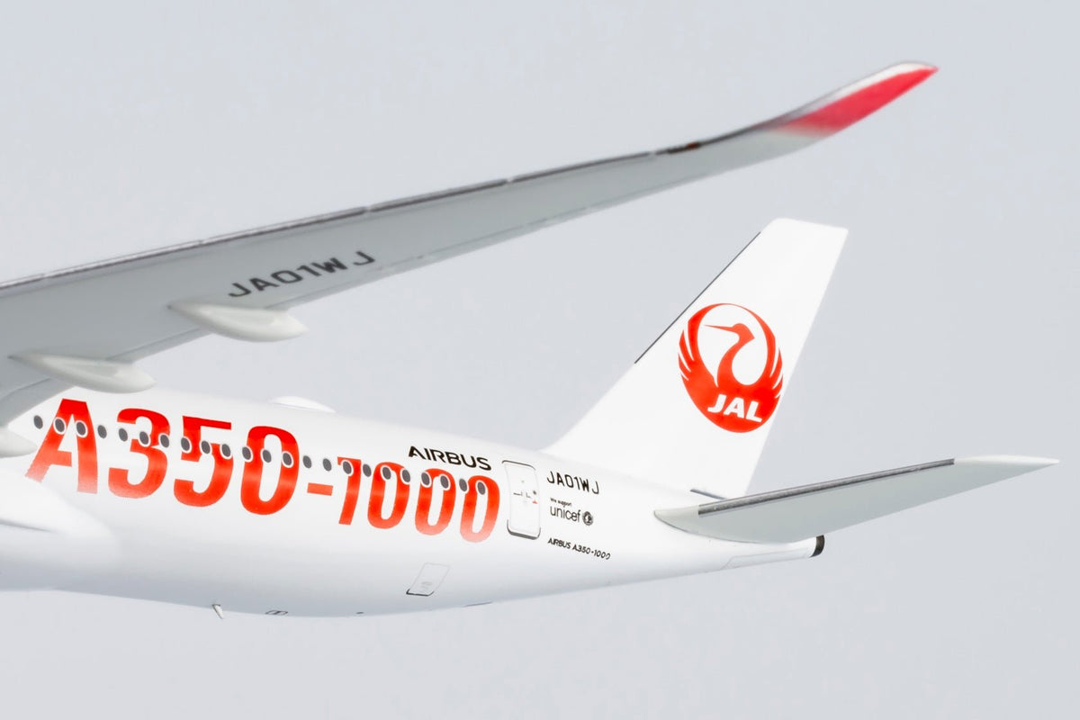NG Models 57012 1:400 Japan Airlines (JAL) A350 - 1000 JA01WJ (with red "A350 - 1000" titles)