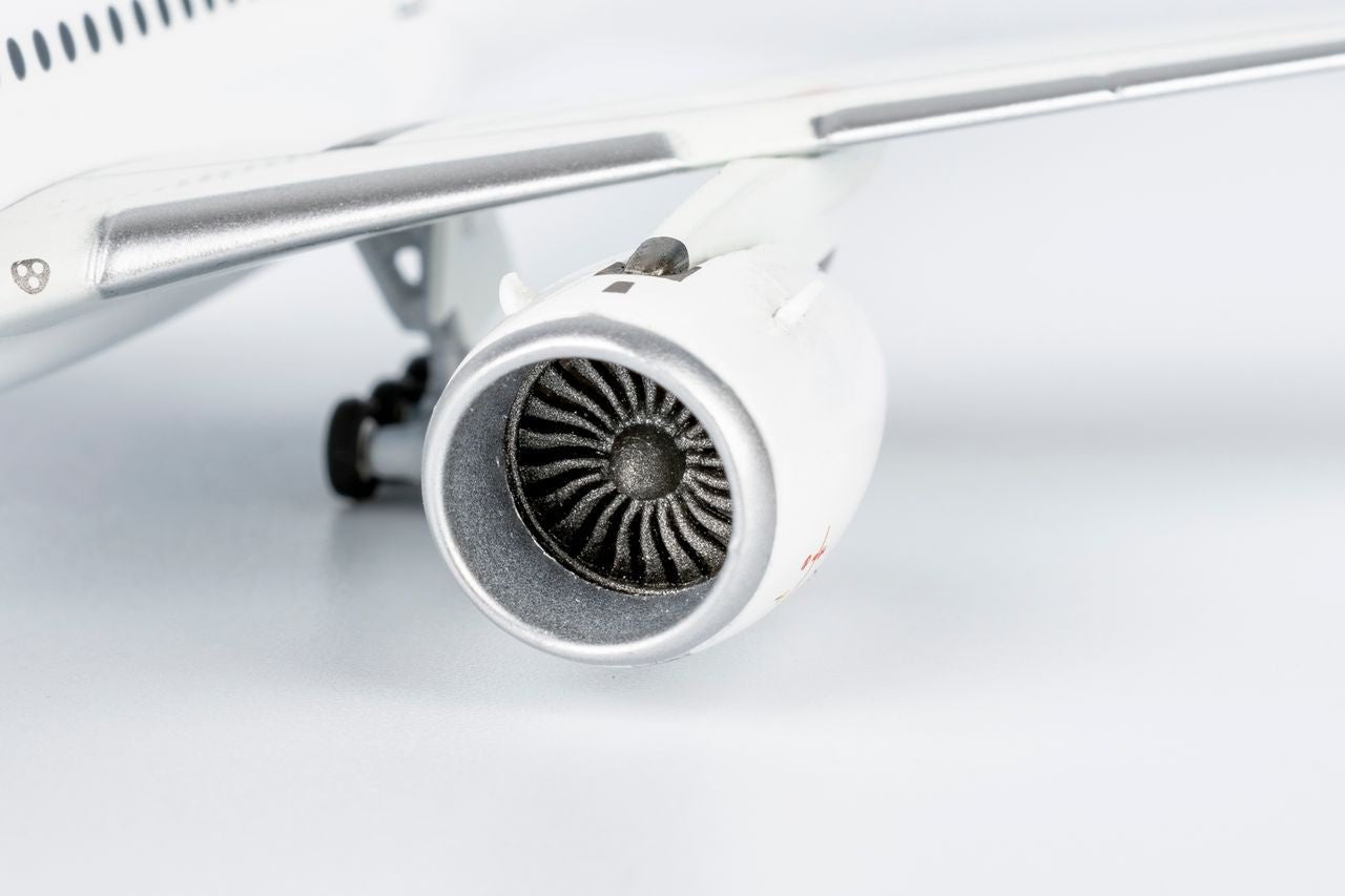 NG Models 57016 1:400 Japan Airlines (JAL) A350-1000 JA04WJ – MTS