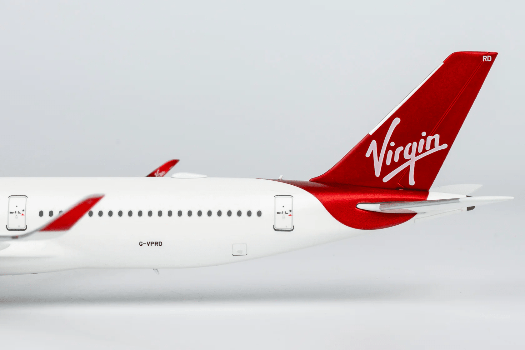 NG Models 57031 1:400 Virgin Atlantic Airways A350 - 1000 G - VPRD (named "Rain Bow")