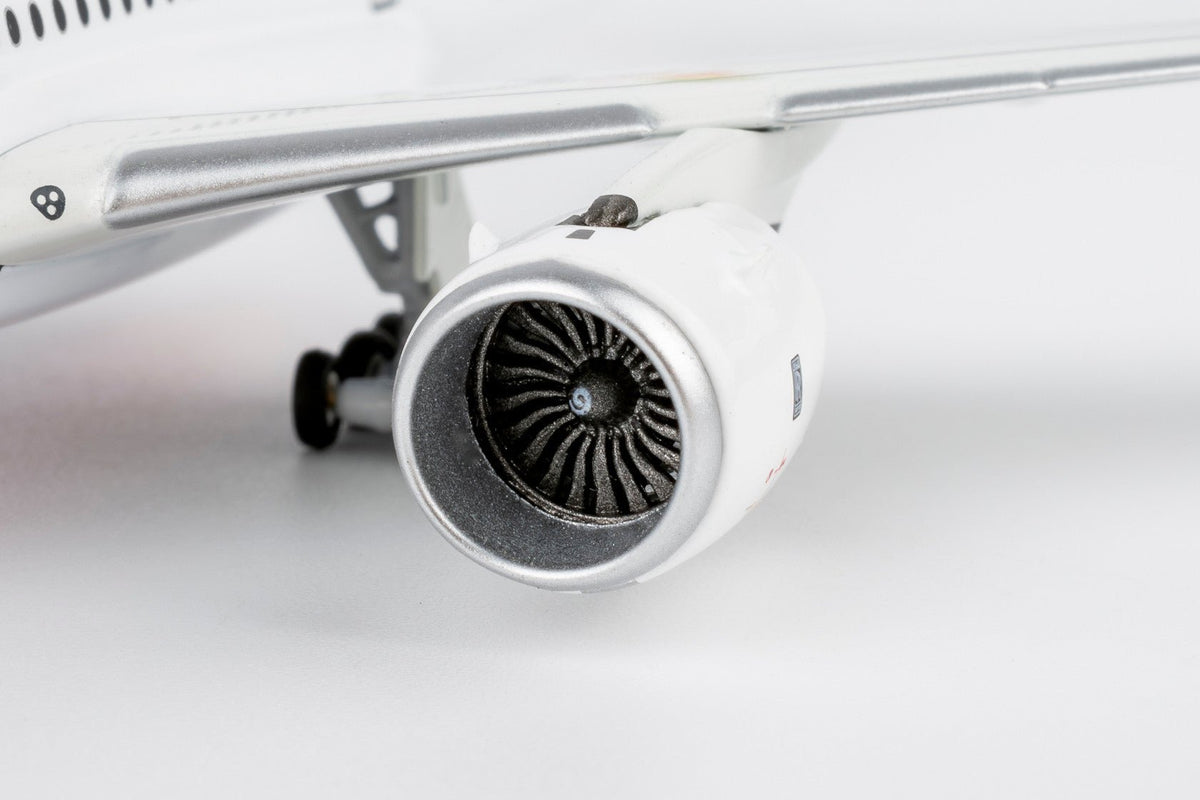 NG Models 57035 1:400 Ethiopian Airlines A350-1000 ET-BAZ (with 80th anniversary stickers)
