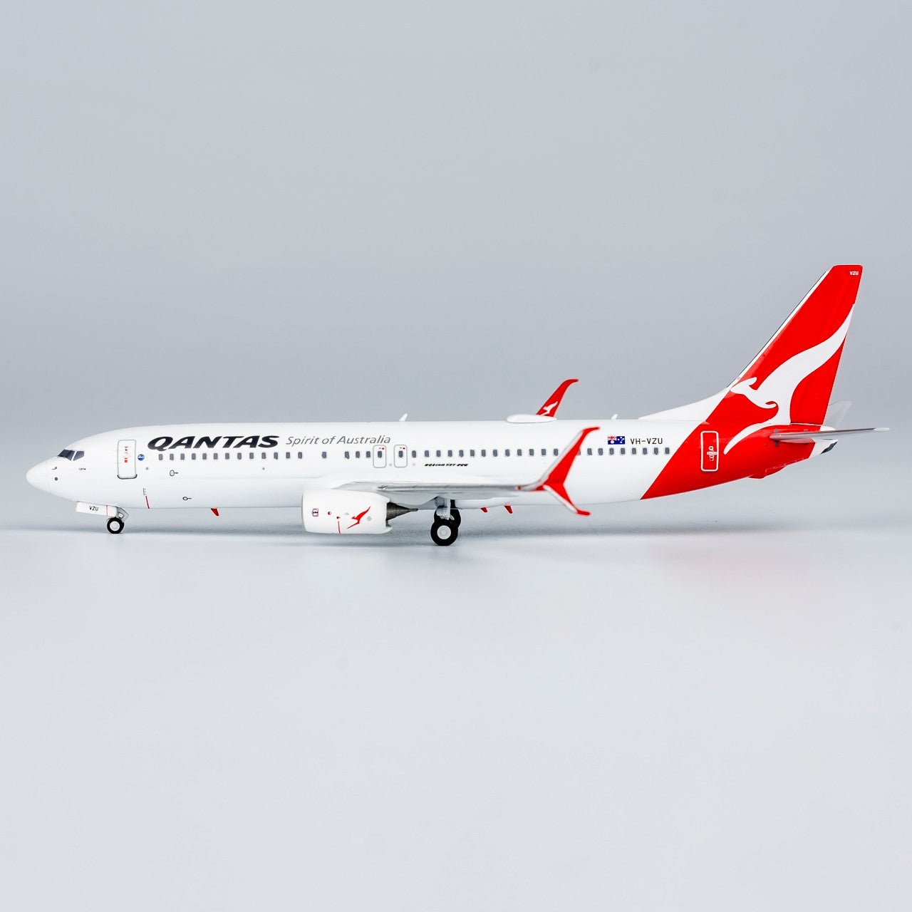 NG Models 58236 1:400 Qantas 737 - 800/w VH - VZU (1st Qantas Boeing 737 to wear the split scimitar winglets)