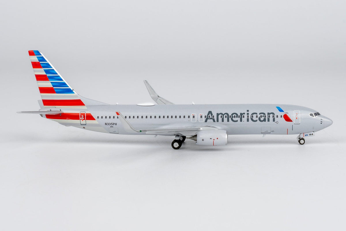 NG Models 58261 1:400 American Airlines 737-800/w N335PH