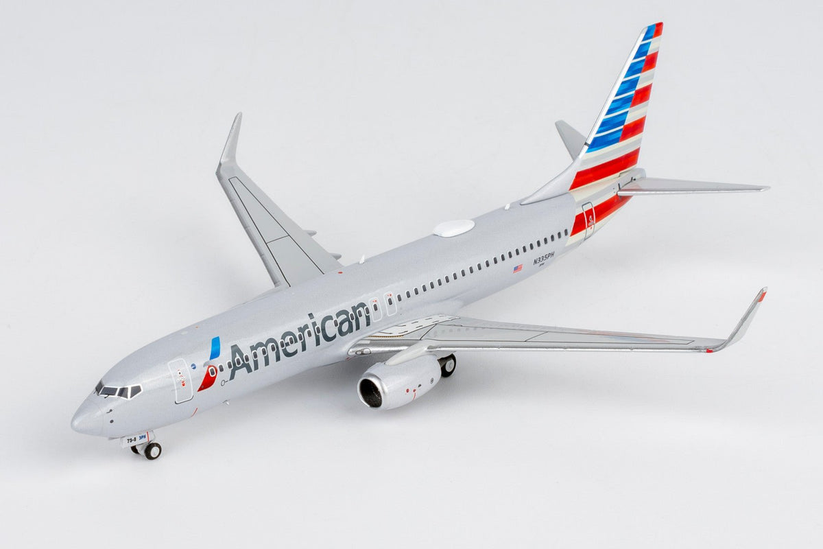 NG Models 58261 1:400 American Airlines 737-800/w N335PH