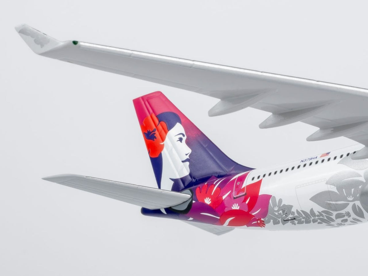 NG Models 61106 1:400 Hawaiian Airlines A330 - 200 N379HA