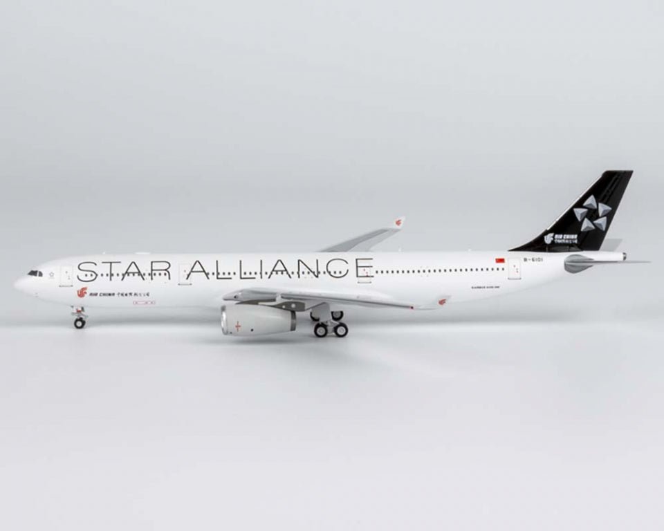 NG Models 62081 1:400 Air China A330 - 300 B - 6101 (Star Alliance)