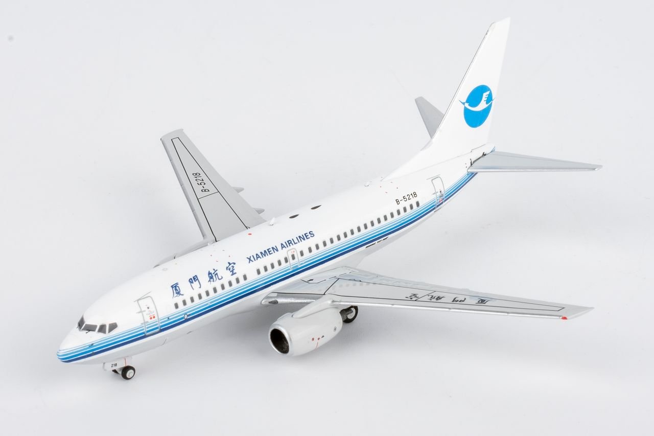 NG Models 64139 1:400 Xiamen Airlines 737 - 700 B - 5218 (classics colors)