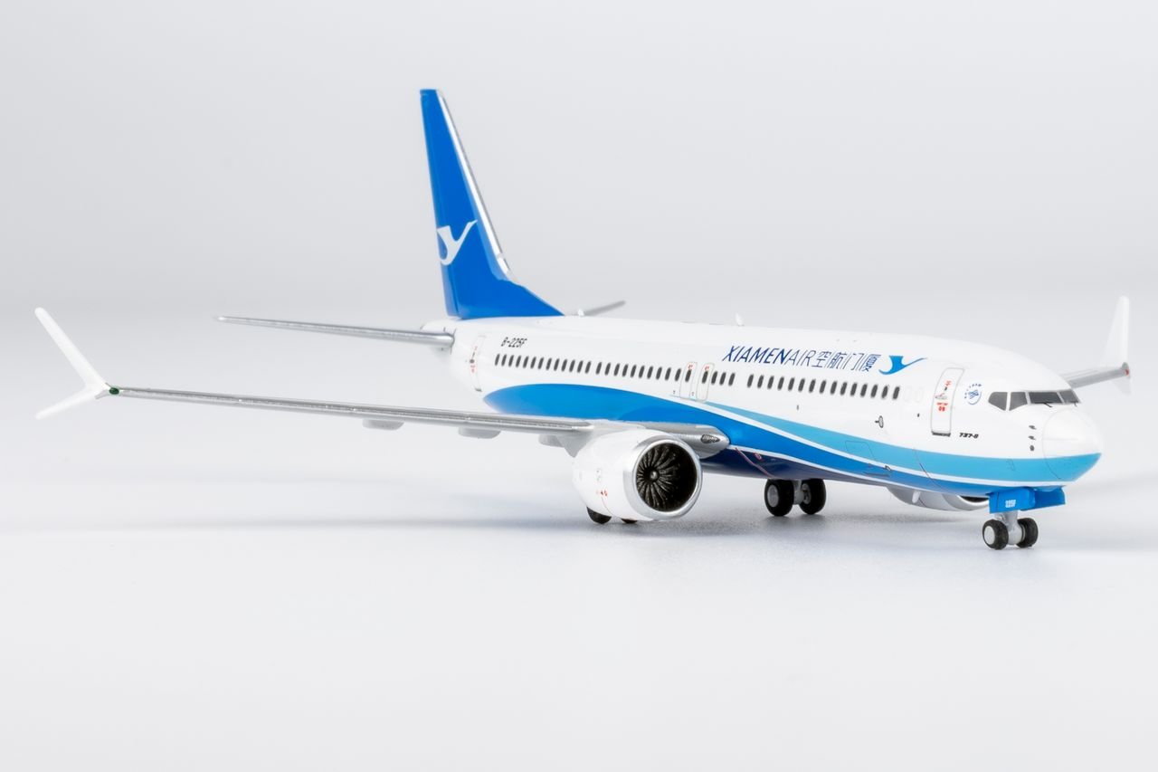 NG Models 64152 1:400 Xiamen Airlines 737 MAX 8 B - 225F (Xiamen Airlines' first Boeing aircraft delivered from China (Zhoushan))