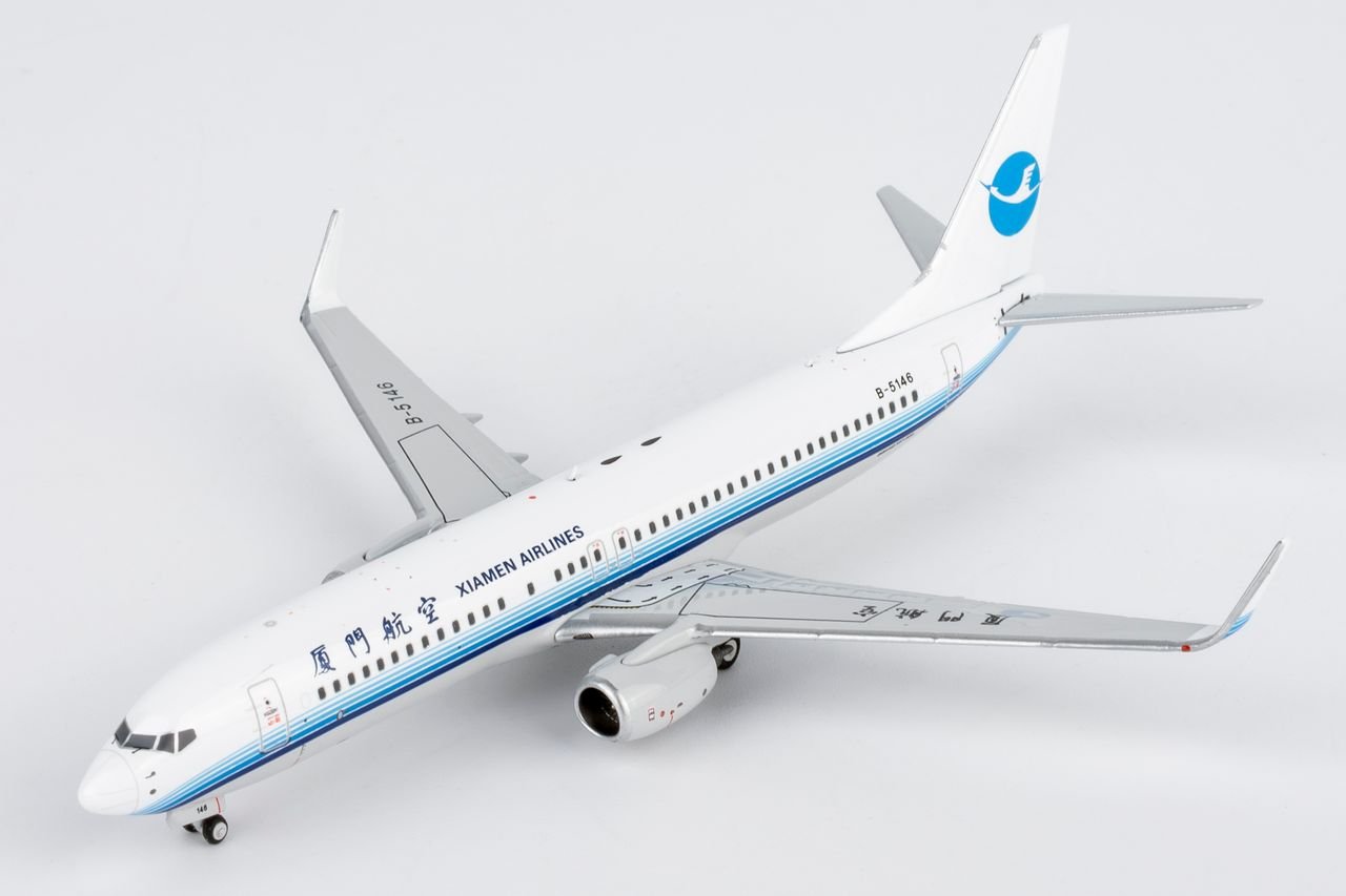 NG Models 64155 1:400 Xiamen Airlines 737 - 800/w B - 5146 (revised classics colors; Xiamen Airlines' first 737 - 800)