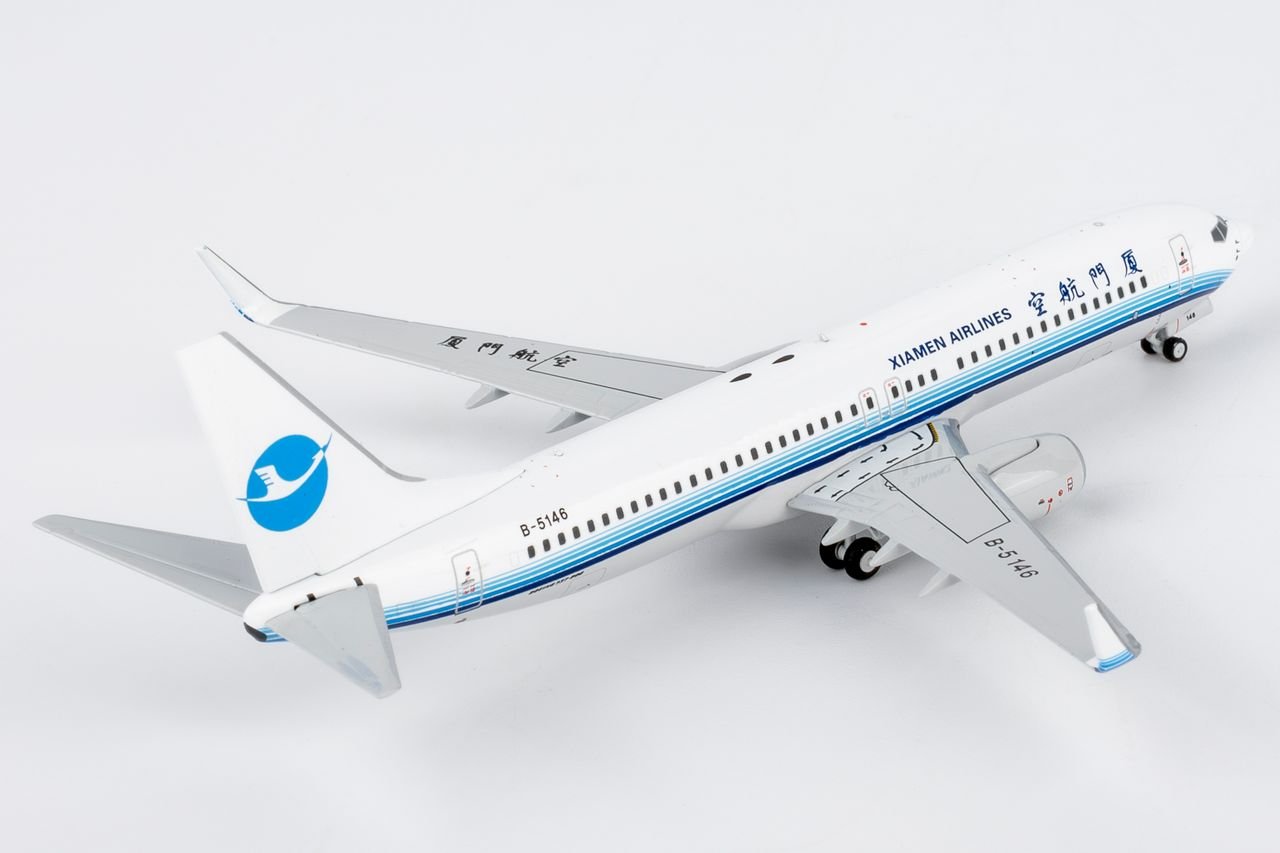 NG Models 64155 1:400 Xiamen Airlines 737 - 800/w B - 5146 (revised classics colors; Xiamen Airlines' first 737 - 800)