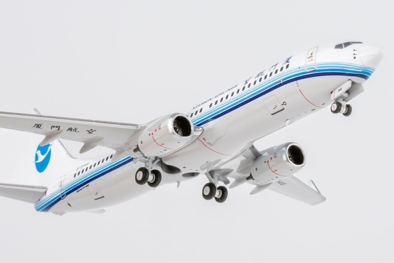 NG Models 64155 1:400 Xiamen Airlines 737 - 800/w B - 5146 (revised classics colors; Xiamen Airlines' first 737 - 800)