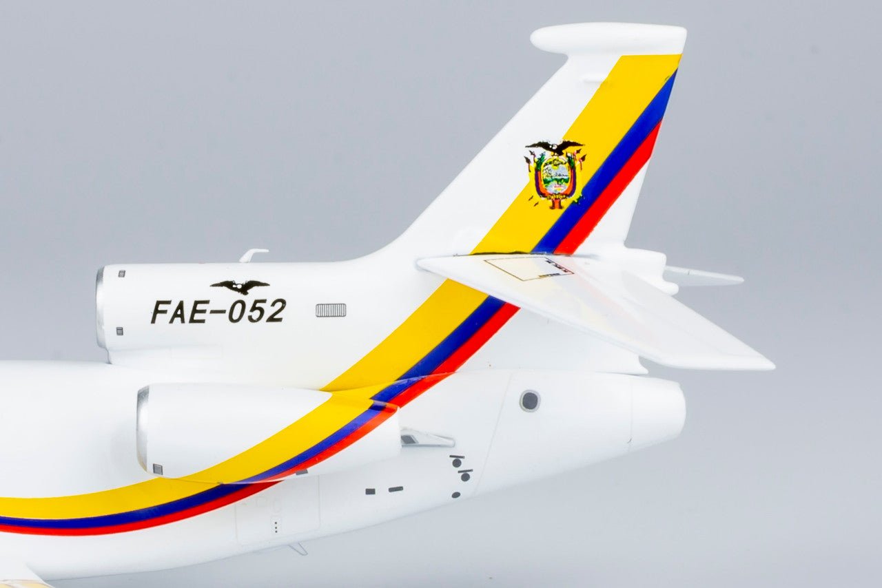 NG Models 71022 1:200 Ecuador - Air Force Falcon 7X FAE - 052