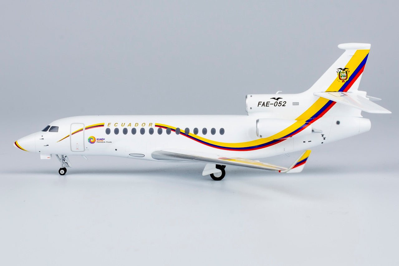 NG Models 71022 1:200 Ecuador - Air Force Falcon 7X FAE - 052