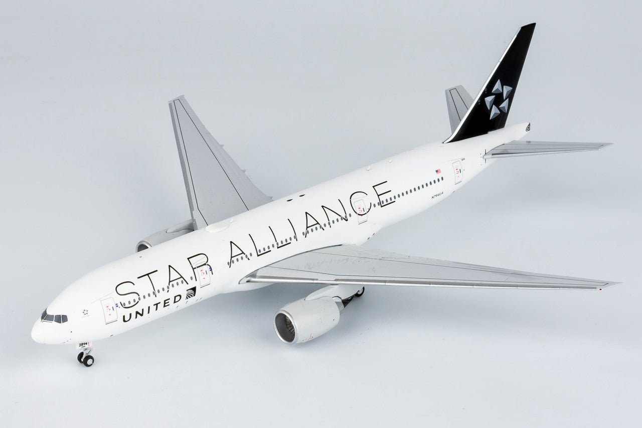 NG Models 72022 1:400 United Airlines 777 - 200ER N794UA (Star Alliance livery)