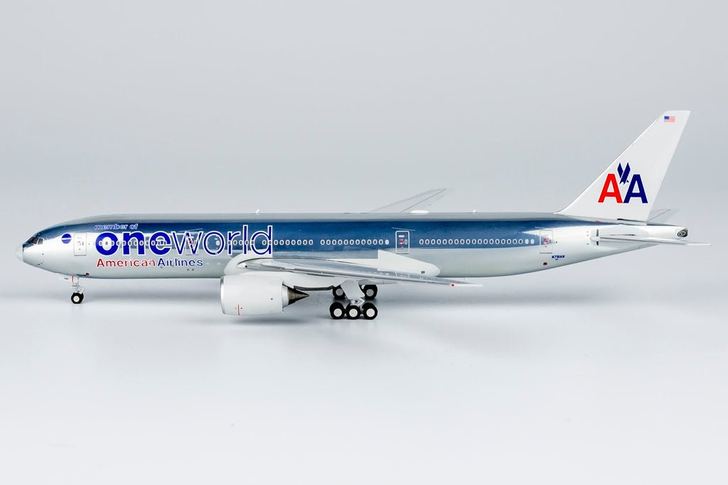 NG Models 72048 1:400 American Airlines 777 - 200ER N791AN (oneworld livery on chrome colors)