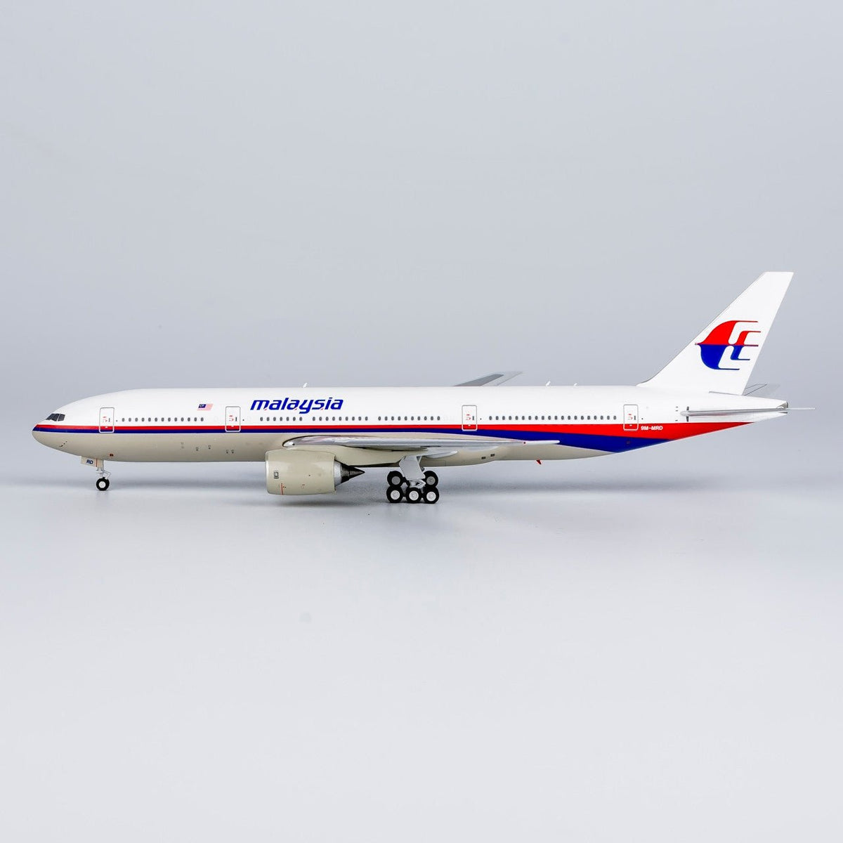 NG Models 72057 1:400 Malaysia Airlines 777 - 200ER 9M - MRO (disappeared as flight MH370 on March 8th, 2014)