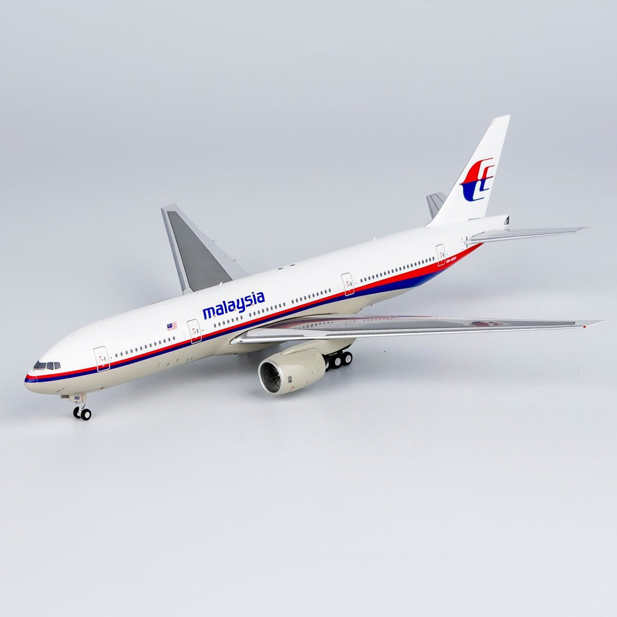 NG Models 72057 1:400 Malaysia Airlines 777 - 200ER 9M - MRO (disappeared as flight MH370 on March 8th, 2014)