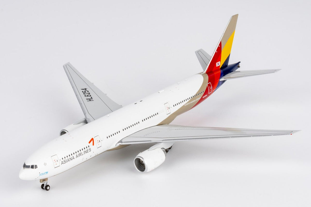 NG Models 72065 1:400 Asiana Airlines 777 - 200ER HL8254