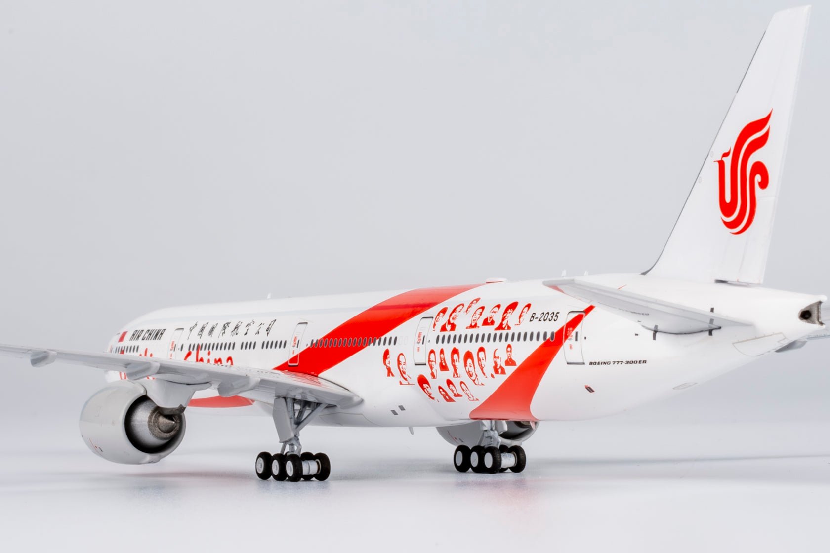 NG Models 73058 1:400 Air China 777 - 300ER B - 2035 (smiling China (ULTIMATE))