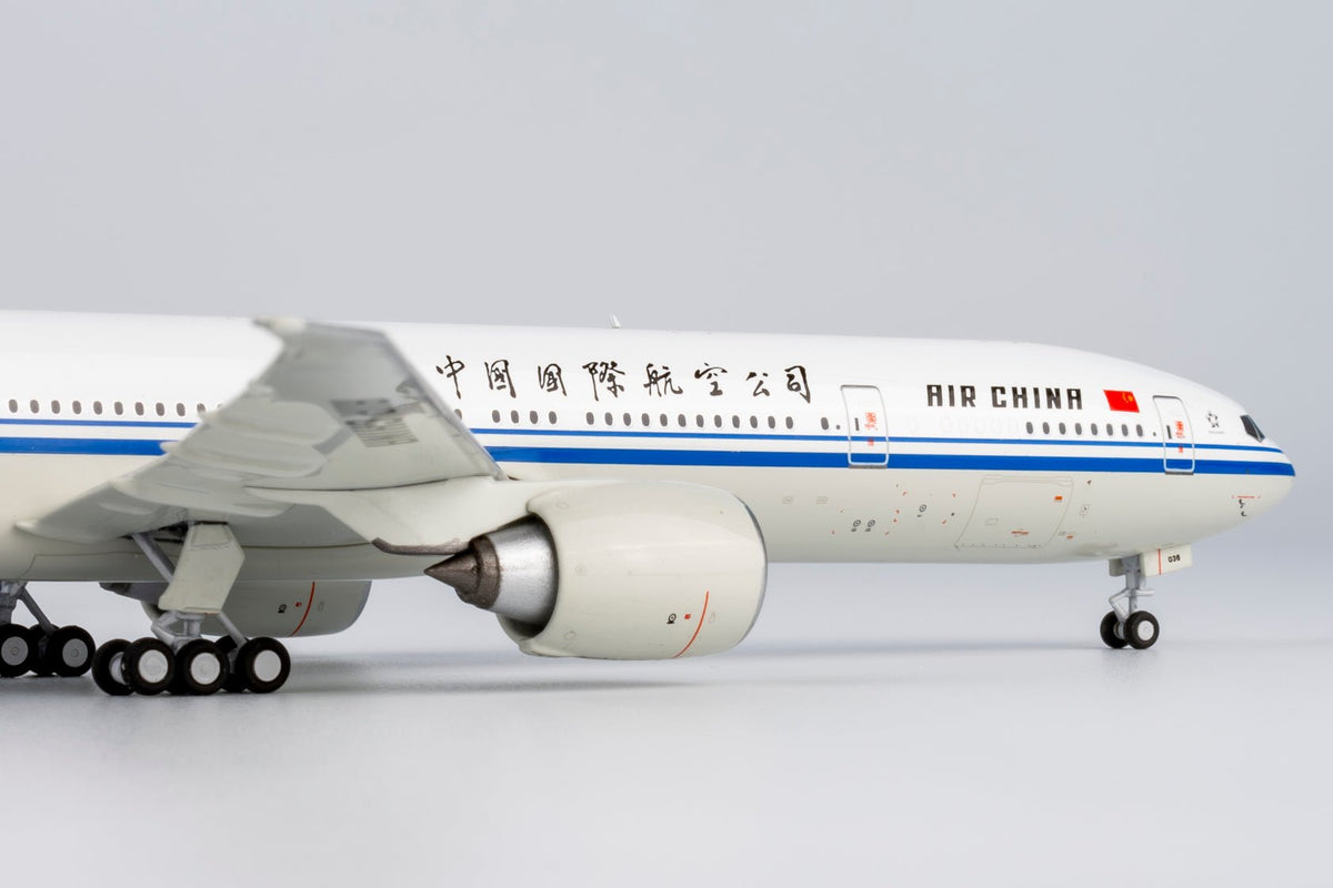 NG Models 73063 1:400 Air China 777 - 300ER B - 2036